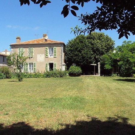 Le Poulailler De L'Ile De Re Apartment Saint-Martin-de-Re Bagian luar foto